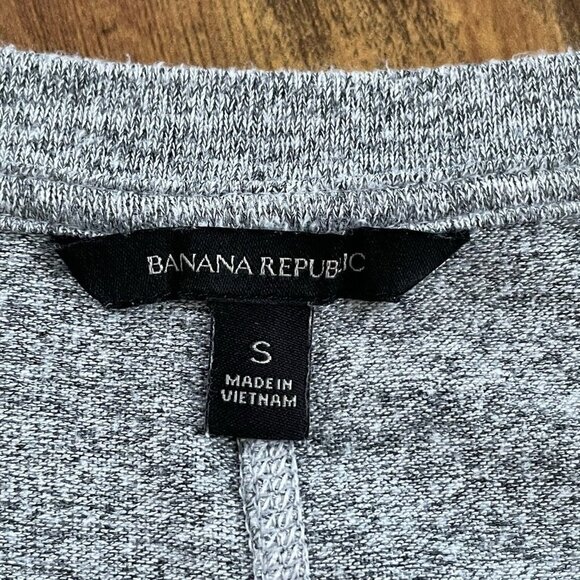 Banana Republic Womens Knit Top Sz S Heather Gray V-Neck Short Sleeve Minimalist - Picture 6 of 6
